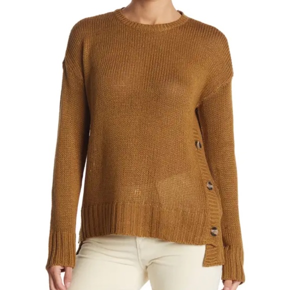 RDI Side Button Crew Neck Sweater - Picture 1 of 5